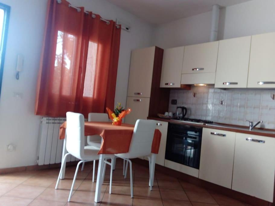 Casa Di Cristina Lägenhet Fiumicino Exteriör bild